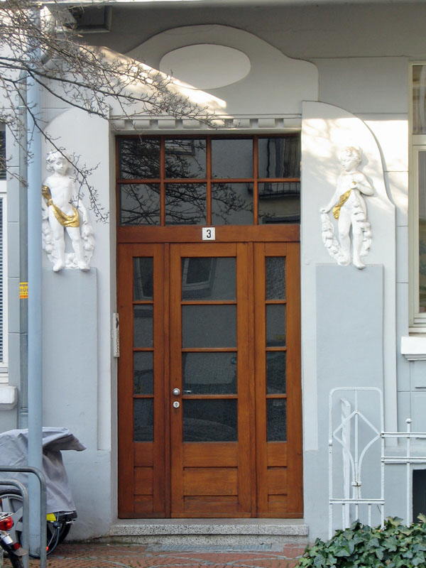 Manteuffelstr. 3