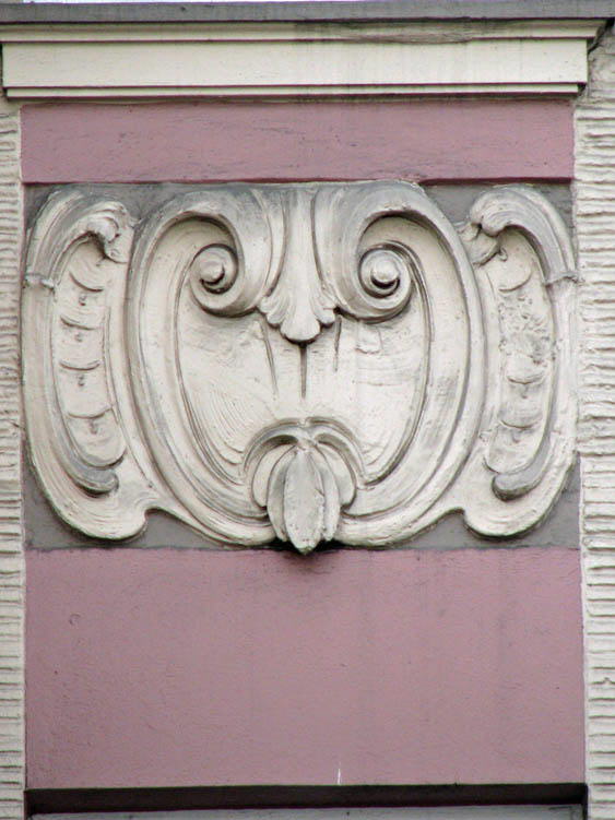 Ferd.-Wallbrecht-Str. 5