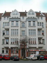 Ferd.-Wallbrecht-Str. 12